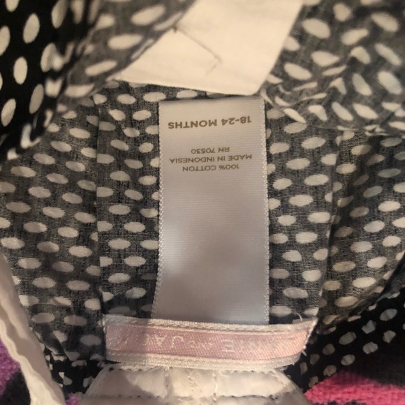 Cute button down tank top with white lace shorts - Picture 3 of 4